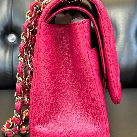 New Rare CHANEL Fuchsia Pink Large Classic Flap Bag Grained Calfskin Gold metal - Picture 4 of 14
